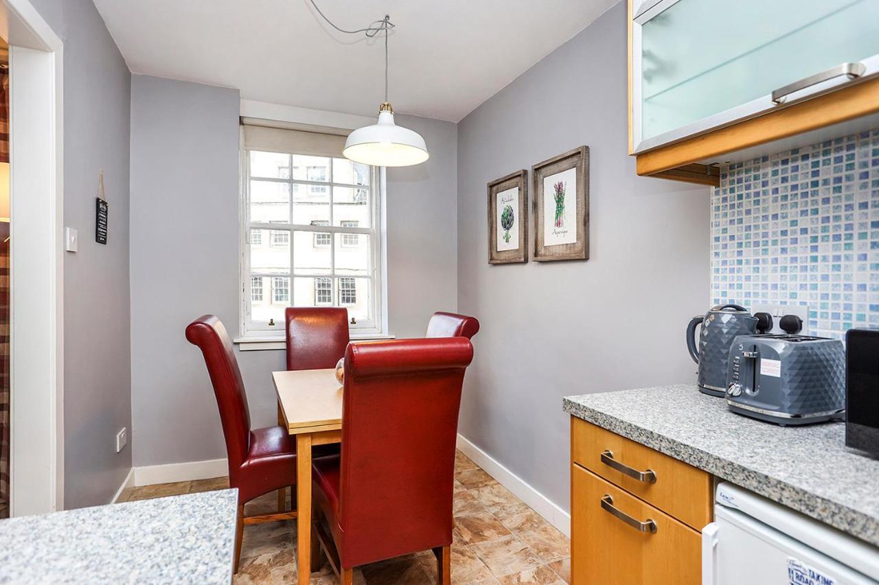 Joivy 1 Bed Flat, Heart Of Grassmarket EDI Exterior foto